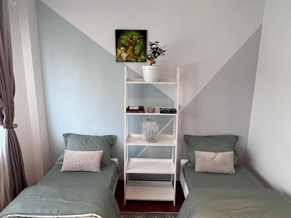 3 Rooms Apartment Palace View Ясси Екстер'єр фото