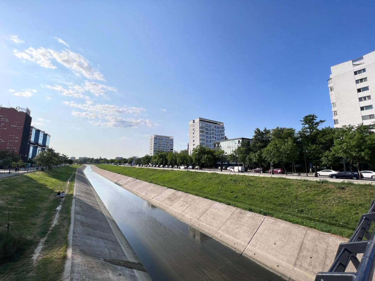 3 Rooms Apartment Palace View Ясси Екстер'єр фото